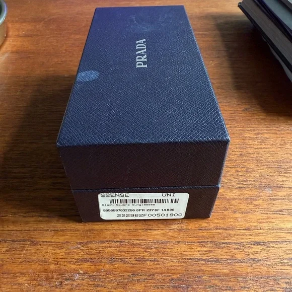 Prada Black sunglasses with red lenses - Picture 8 of 8